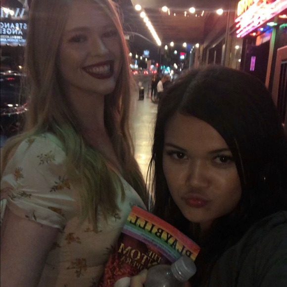 Meet your Posher, Emily Ann - Picture 4 of 8